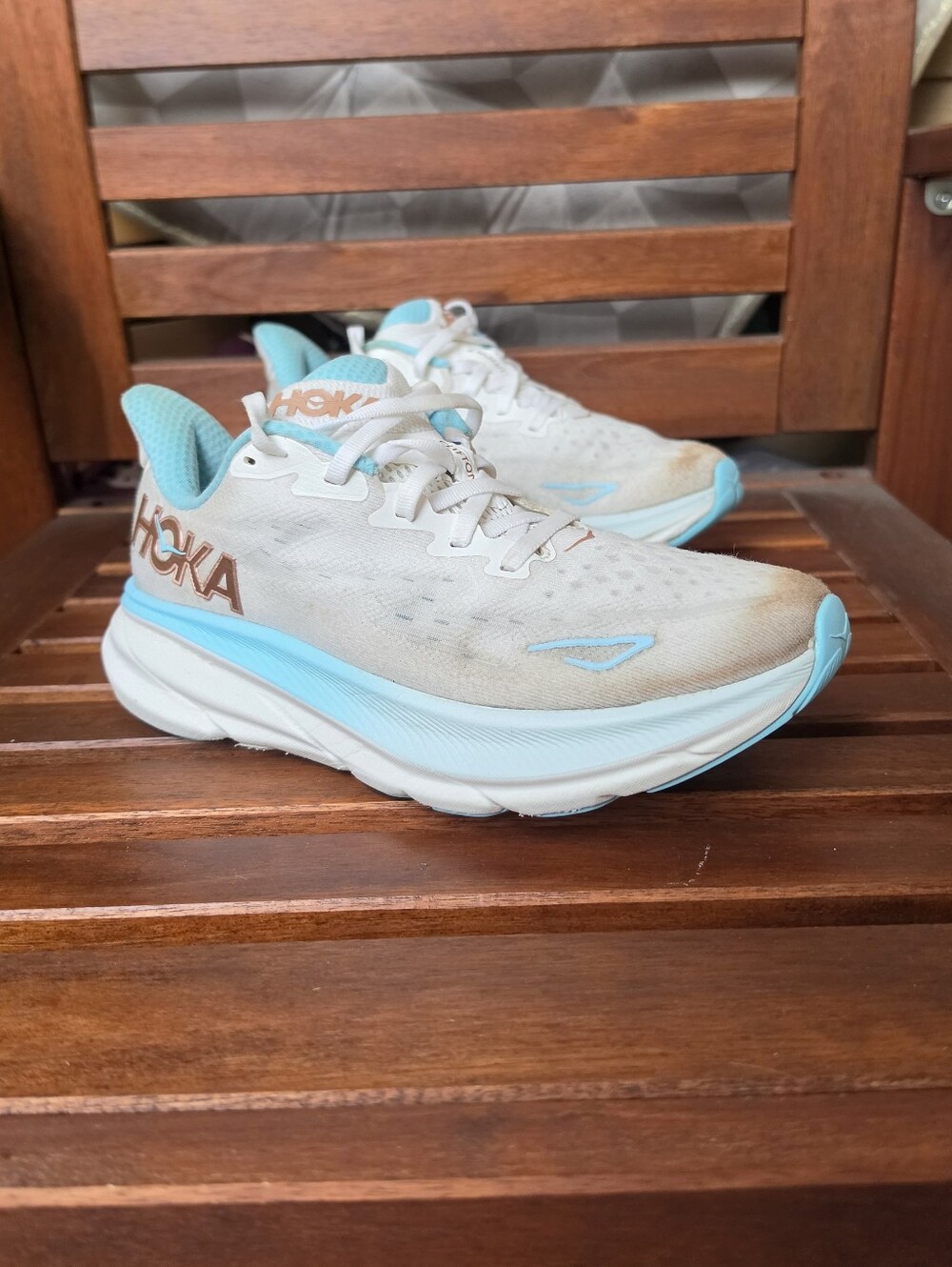 Hoka One One Clifton 9 Women’s Size 7.5B